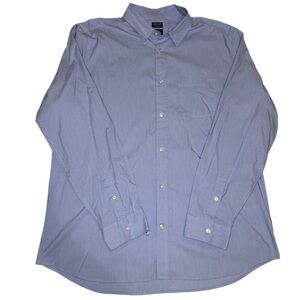 GAP Men's Light Blue Button-Up Dress Shirt